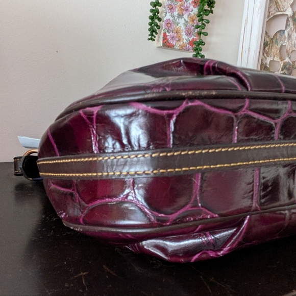 Dooney & Bourke Collins Hobo Croc Embossed Leather – Plum NWT - Picture 14 of 14